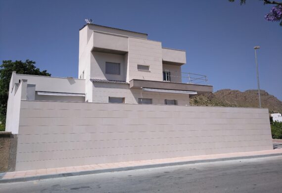 VIVIENDA UNIFAMILIAR