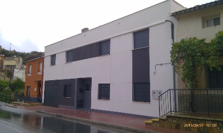 VIVIENDA UNIFAMILIAR
